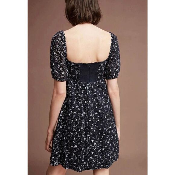 Maeve Anthropologie Lillianne Floral Mini Dress eyelet lace smocked size 0 - Picture 2 of 13